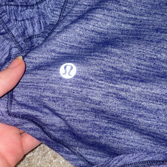Heathered blue lululemon tank top RARE - Picture 4 of 4